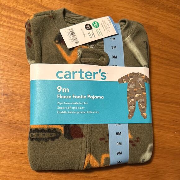 Carter's Other - NWT Carter's Green Orange‎ Construction Truck Footie
